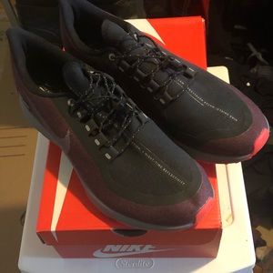 Nike Air Zoom Pegasus 35 Shield